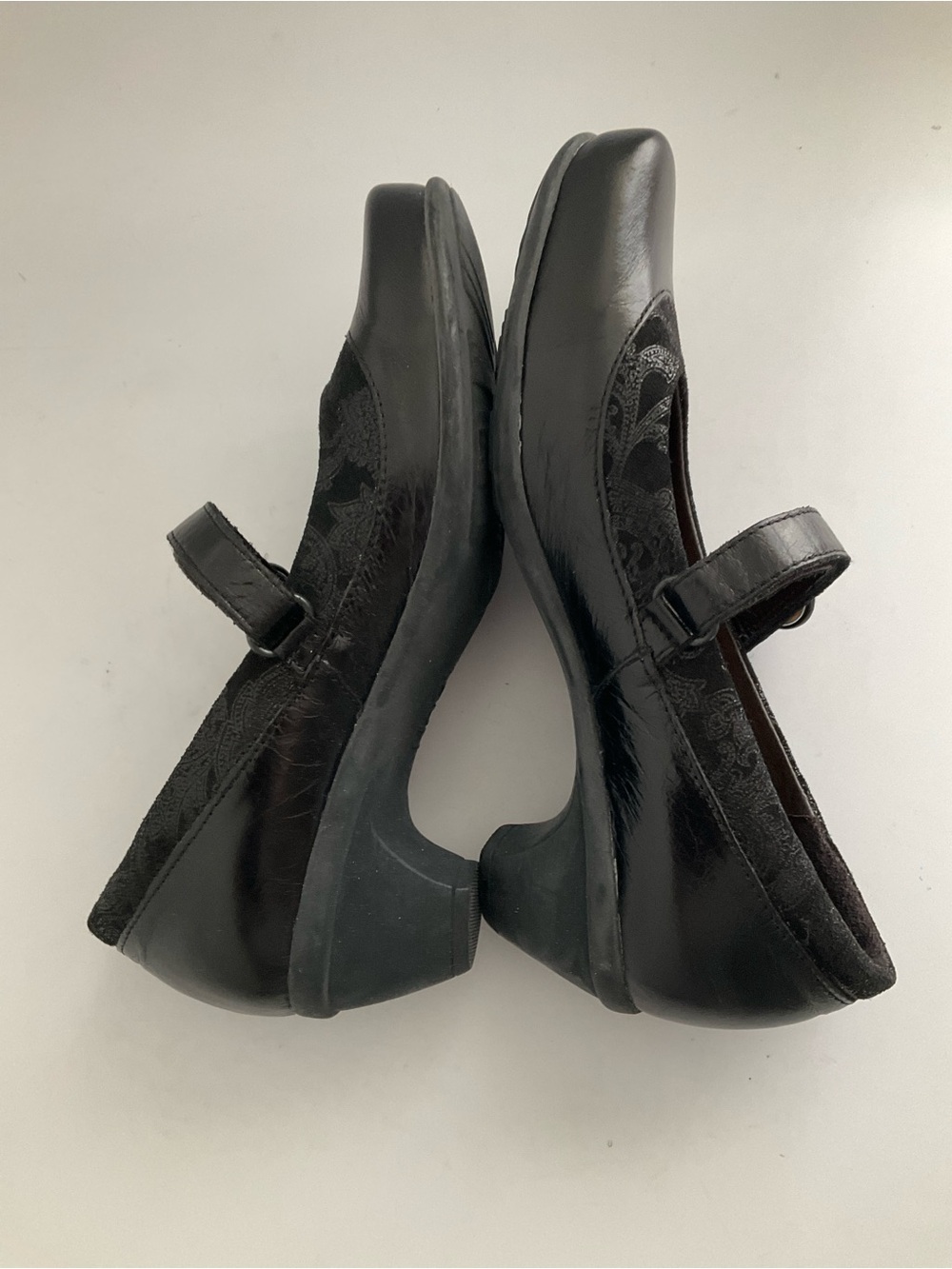 Naot Black Leather Mary Jane Heeled Pumps Comfort Shoes Sz 37 - Picture 8 of 10